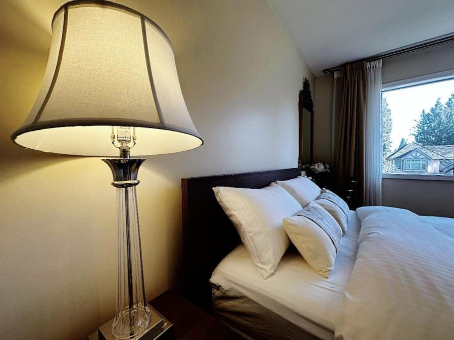 Super Cosy 8Bed & 6Bath In Vancouver Heart Near To Airport And Downtown Luaran gambar