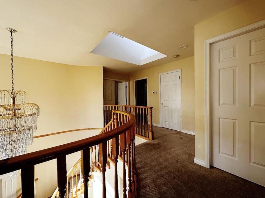 Super Cosy 8Bed & 6Bath In Vancouver Heart Near To Airport And Downtown Luaran gambar