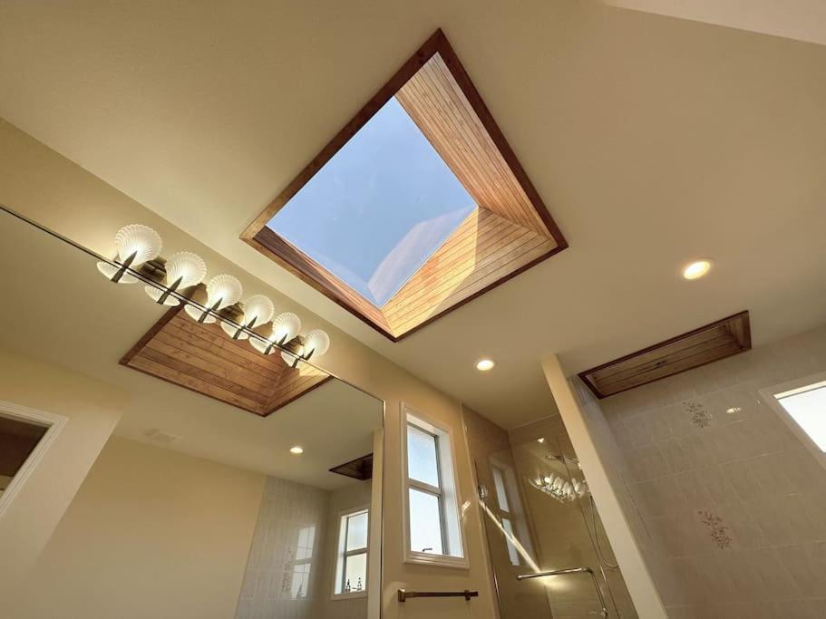 Super Cosy 8Bed & 6Bath In Vancouver Heart Near To Airport And Downtown Luaran gambar